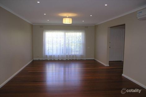 Property photo of 2/1 Leopold Crescent Mont Albert VIC 3127