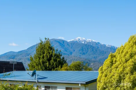 10 Myrtle St, Tawonga South, VIC 3698