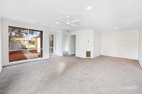 Property photo of 3 Curnow Court Cranbourne West VIC 3977