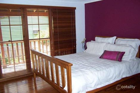 Property photo of 5 Lena Close Lake Munmorah NSW 2259