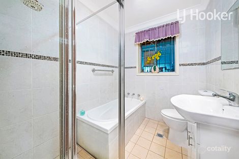 Property photo of 6 Venus Place Lansvale NSW 2166