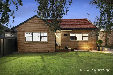 21 Meredith Cres, Raymond Terrace, NSW 2324