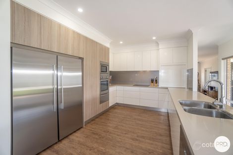 Property photo of 130 McCarthy Road Avenell Heights QLD 4670