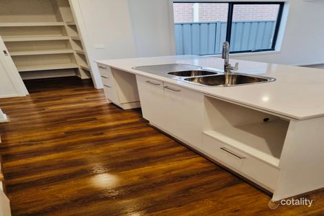 Property photo of 26 Cinder Drive Tarneit VIC 3029