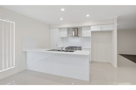 Property photo of 74 McCreadie Road Ormeau Hills QLD 4208