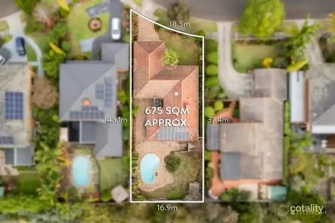 Property photo of 12 Gairlock Court Doncaster VIC 3108
