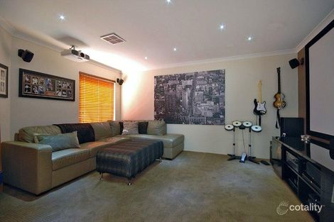 Property photo of 26 Fineview Crescent Carramar WA 6031