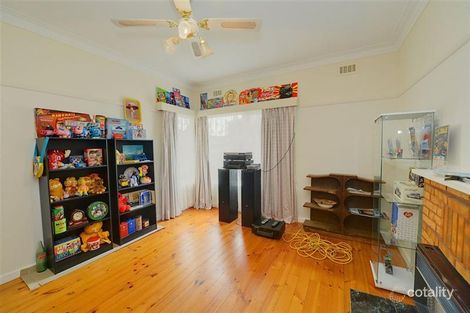 Property photo of 25 Hastings Street Wendouree VIC 3355