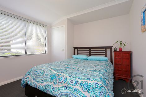 Property photo of 44 Grand Ocean Boulevard Port Kennedy WA 6172