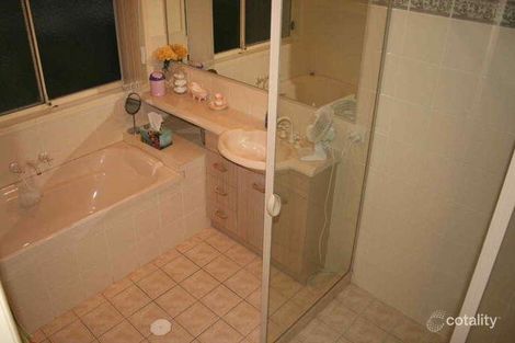 Property photo of 21 Red Ash Court Merrimac QLD 4226