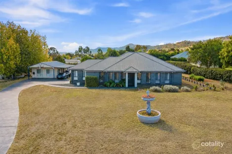 Property photo of 4 Sequoia Drive Moore Creek NSW 2340