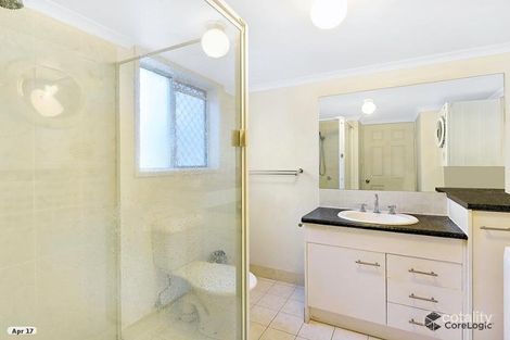 Property photo of 19/11-19 Taylor Street Biggera Waters QLD 4216