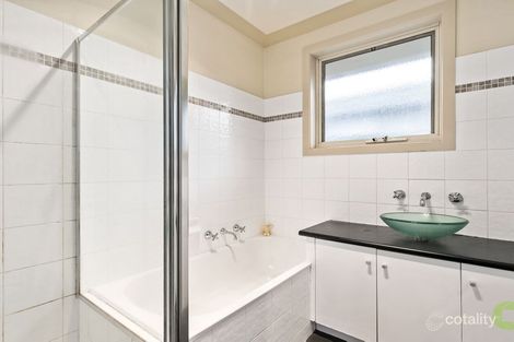 Property photo of 2/363 Gaffney Street Pascoe Vale VIC 3044