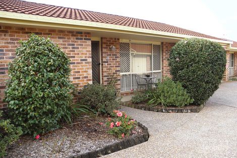 3/5 Brodie Cl, Bomaderry, NSW 2541