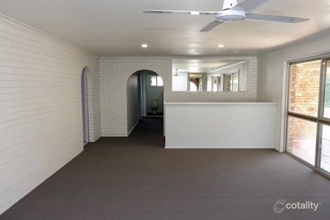 Property photo of 7 Inveray Avenue Benowa QLD 4217