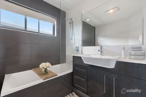Property photo of 371 Fairfield Road Yeronga QLD 4104