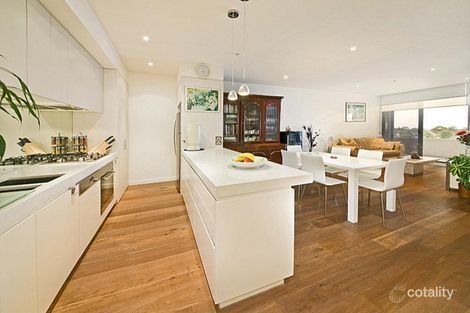 Property photo of 219/380 Bay Street Brighton VIC 3186