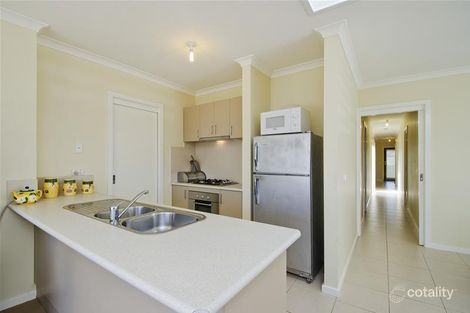 Property photo of 1/6 Bunya Place Werribee VIC 3030
