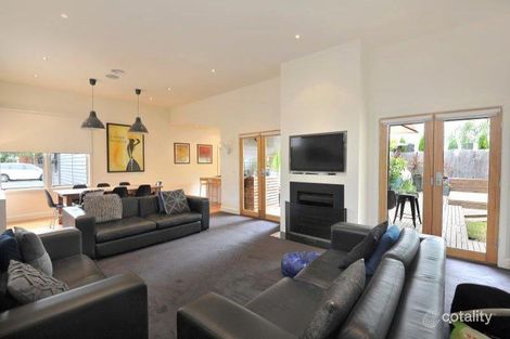 Property photo of 33 Hotham Street Lake Wendouree VIC 3350