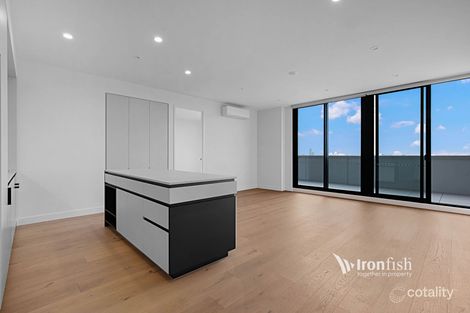 611/26 Foundation Bvd, Burwood East, VIC 3151