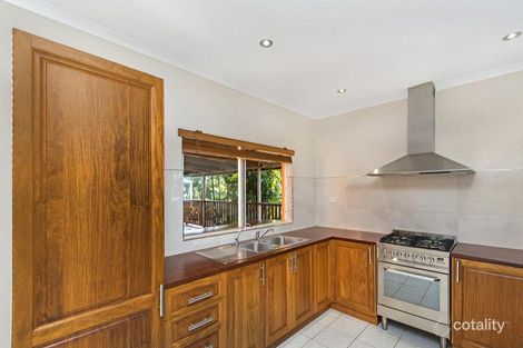 Property photo of 2 Henderson Close Kanimbla QLD 4870