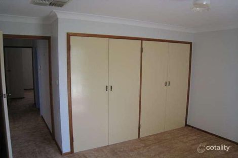 Property photo of 3 Belah Close Hillvue NSW 2340