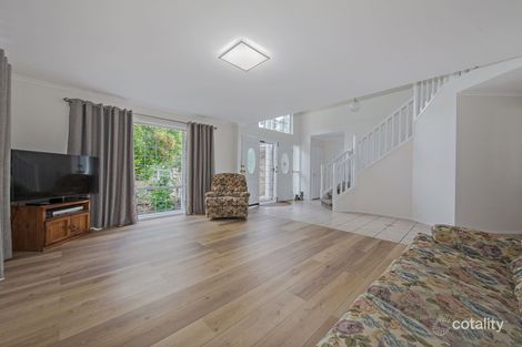 Property photo of 25 Wyncroft Street Holland Park QLD 4121