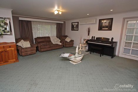 Property photo of 13 John Street Kooringal NSW 2650