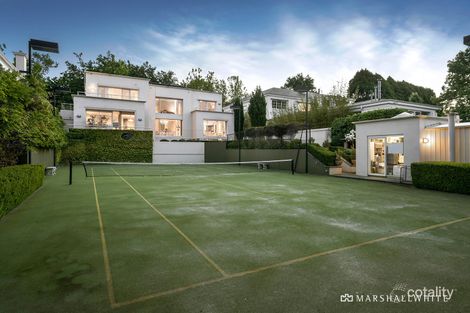 Property photo of 11 Robertson Street Toorak VIC 3142