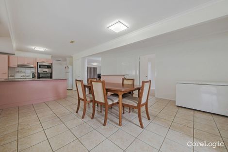 Property photo of 25 Wyncroft Street Holland Park QLD 4121