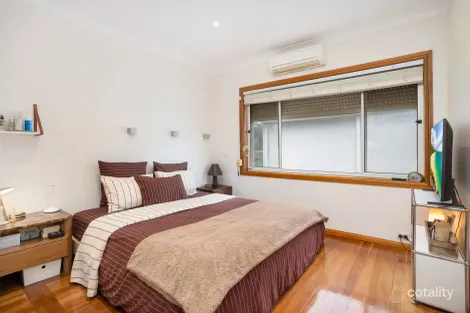 Property photo of 23 Barton Drive Kiama Downs NSW 2533