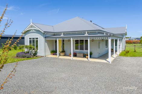 9 Opal Ct, Kyneton, VIC 3444