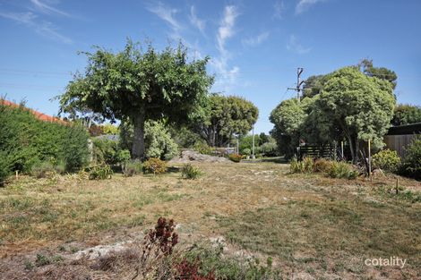 Property photo of 6 Stuart Drive Woodend VIC 3442