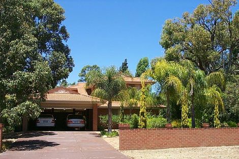 45 Boonooloo Rd, Kalamunda, WA 6076