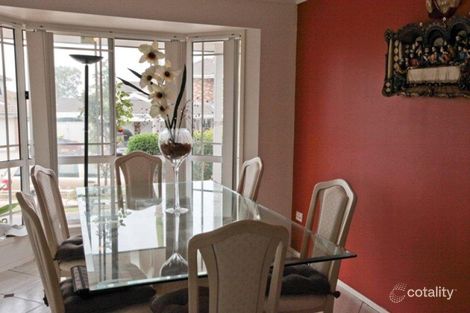 Property photo of 5 Croker Place Green Valley NSW 2168