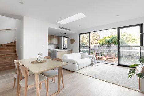 Property photo of 15/666 North Road Ormond VIC 3204