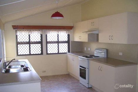 Property photo of 30 Mango Avenue Mundingburra QLD 4812