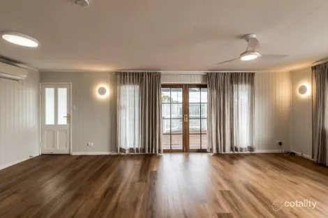 296 Dawson Pde, Arana Hills, QLD 4054