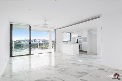 609/70-74 Carl St, Woolloongabba, QLD 4102