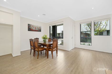 Property photo of 10 Quarter Circuit Springvale VIC 3171