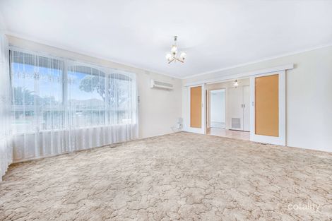 Property photo of 24 Kirribilli Avenue Keysborough VIC 3173