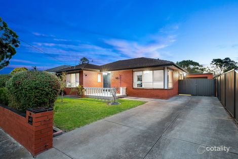 Property photo of 24 Kirribilli Avenue Keysborough VIC 3173