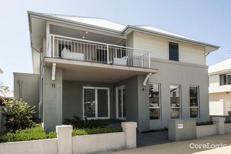 Property photo of 5 Tenerife Boulevard Hillarys WA 6025