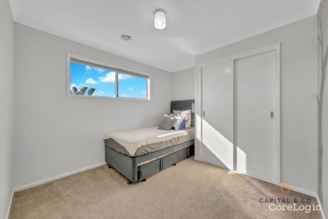 Property photo of 2 Sunrise Way Mickleham VIC 3064