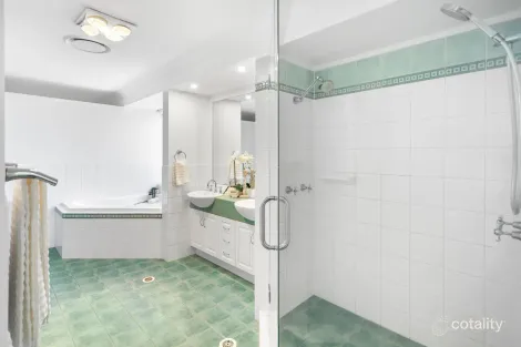 Property photo of 59 Charolais Crescent Upper Kedron QLD 4055