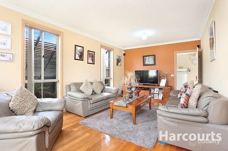 Property photo of 5 Hickey Court Mill Park VIC 3082