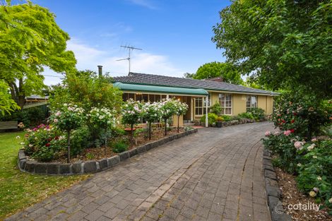 Property photo of 13 Worcester Road Gisborne VIC 3437