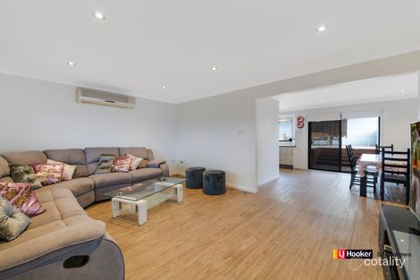Property photo of 16 Peridot Close Eagle Vale NSW 2558