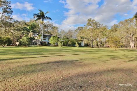 Property photo of 563 Junction Road Barellan Point QLD 4306