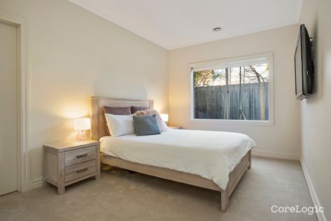 Property photo of 8 Gladys Grove Croydon VIC 3136